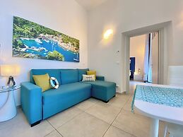 La Casa Rosa al Mare apartment & garage