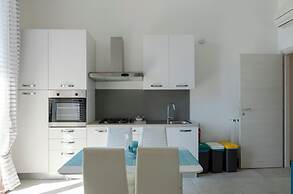 La Casa Rosa al Mare apartment & garage