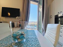 La Casa Rosa al Mare apartment & garage