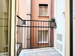La Casa Rosa al Mare apartment & garage