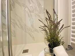 La Casa Rosa al Mare apartment & garage