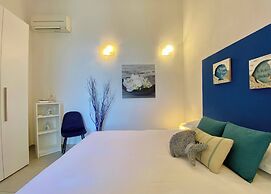 La Casa Rosa al Mare apartment & garage