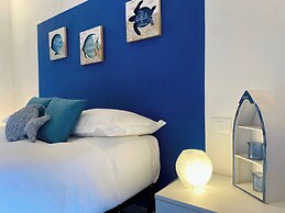 La Casa Rosa al Mare apartment & garage