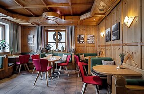 Ski & Bike Hotel Wiesenegg