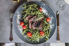 Ski & Bike Hotel Wiesenegg