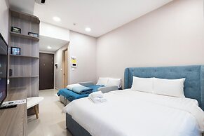 Amazing CBD Rivergate Apartment & Pool