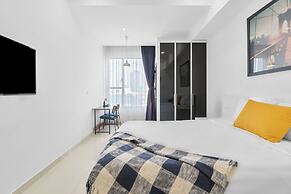 Amazing CBD Rivergate Apartment & Pool