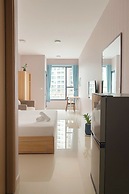 Amazing CBD Rivergate Apartment & Pool
