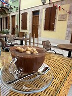 Buddha House Hotel and Cocktail Bar