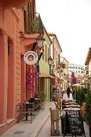 Buddha House Hotel and Cocktail Bar