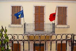 Buddha House Hotel and Cocktail Bar