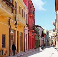 Buddha House Hotel and Cocktail Bar