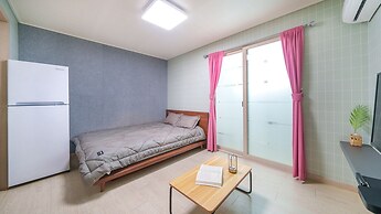 Sokcho Jaja Ocean View Pension