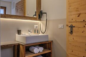 Alpine Mountain Chalet