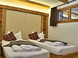 Alpine Mountain Chalet