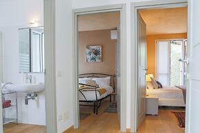 Lakefront Contemporary