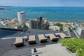 Sea View Edge Central Pattaya