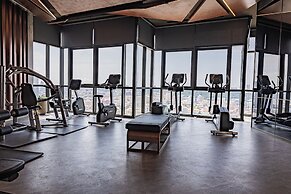 Sea View Edge Central Pattaya