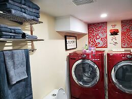 240 Spacious Modern Home w AC