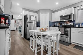 240 Spacious Modern Home w AC