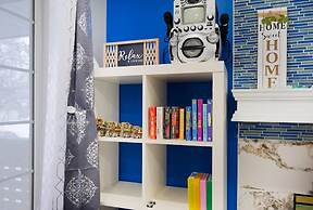 240 Spacious Modern Home w AC