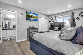 240 Spacious Modern Home w AC