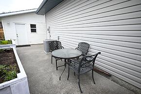 33 Executive Home A C Airport