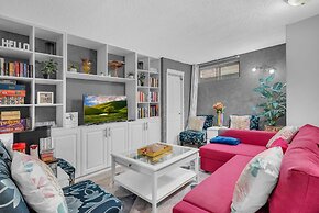 33 Executive Home A C Airport