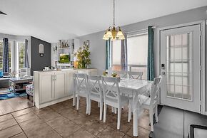 33 Executive Home A C Airport