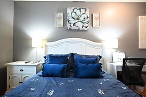 33 Executive Home A C Airport