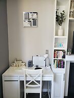 33 Executive Home A C Airport