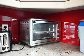 33 Executive Home A C Airport