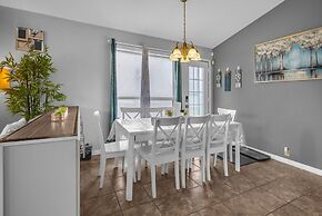 33 Executive Home A C Airport