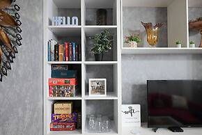 33 Executive Home A C Airport