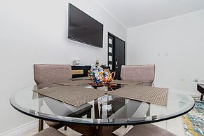 Luxury Dreamcondo Bromptons I Heart JA