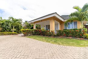 Dreamvilla Richmond Estates I Heart JA