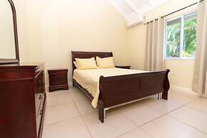 Dreamvilla Richmond Estates I Heart JA