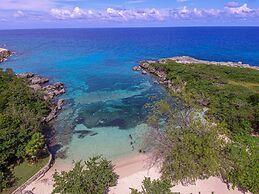 Paradise Luxury Villa w Oceanview Infinity Pool