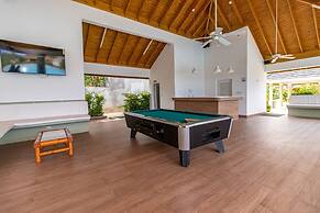 Paradise Luxury Villa w Oceanview Infinity Pool