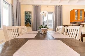 Paradise Luxury Villa w Oceanview Infinity Pool