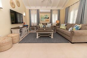 Paradise Luxury Villa w Oceanview Infinity Pool