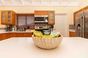 Paradise Luxury Villa w Oceanview Infinity Pool