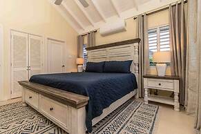 Paradise Luxury Villa w Oceanview Infinity Pool