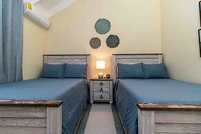 Paradise Luxury Villa w Oceanview Infinity Pool