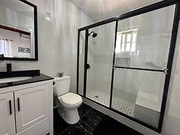 Runaway Bay Gem in Runaway Bay