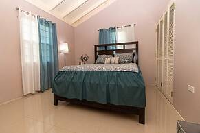 Serenity Retreat Villa Drax Hall