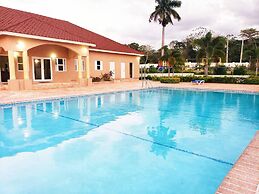 Serenity Retreat Villa Drax Hall