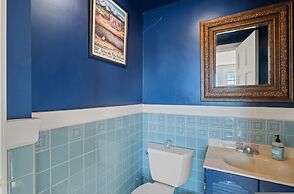 Spacious Dartmouth College Home on Occum Pond