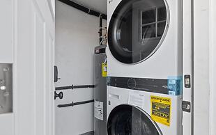 Modern Condo Perfect For Winter Rental