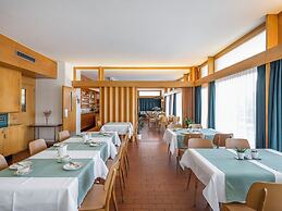 Hôtel historique Chez Elsy - Crans-Sapins